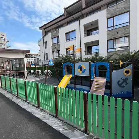 Bayview Family - б-23 Sarafovo Daire *