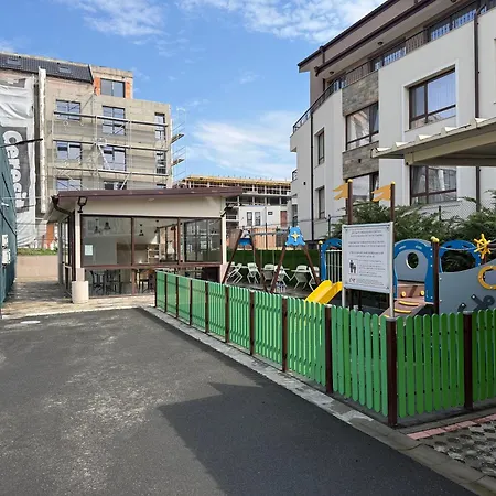 Bayview Family - б-23 Sarafovo Daire